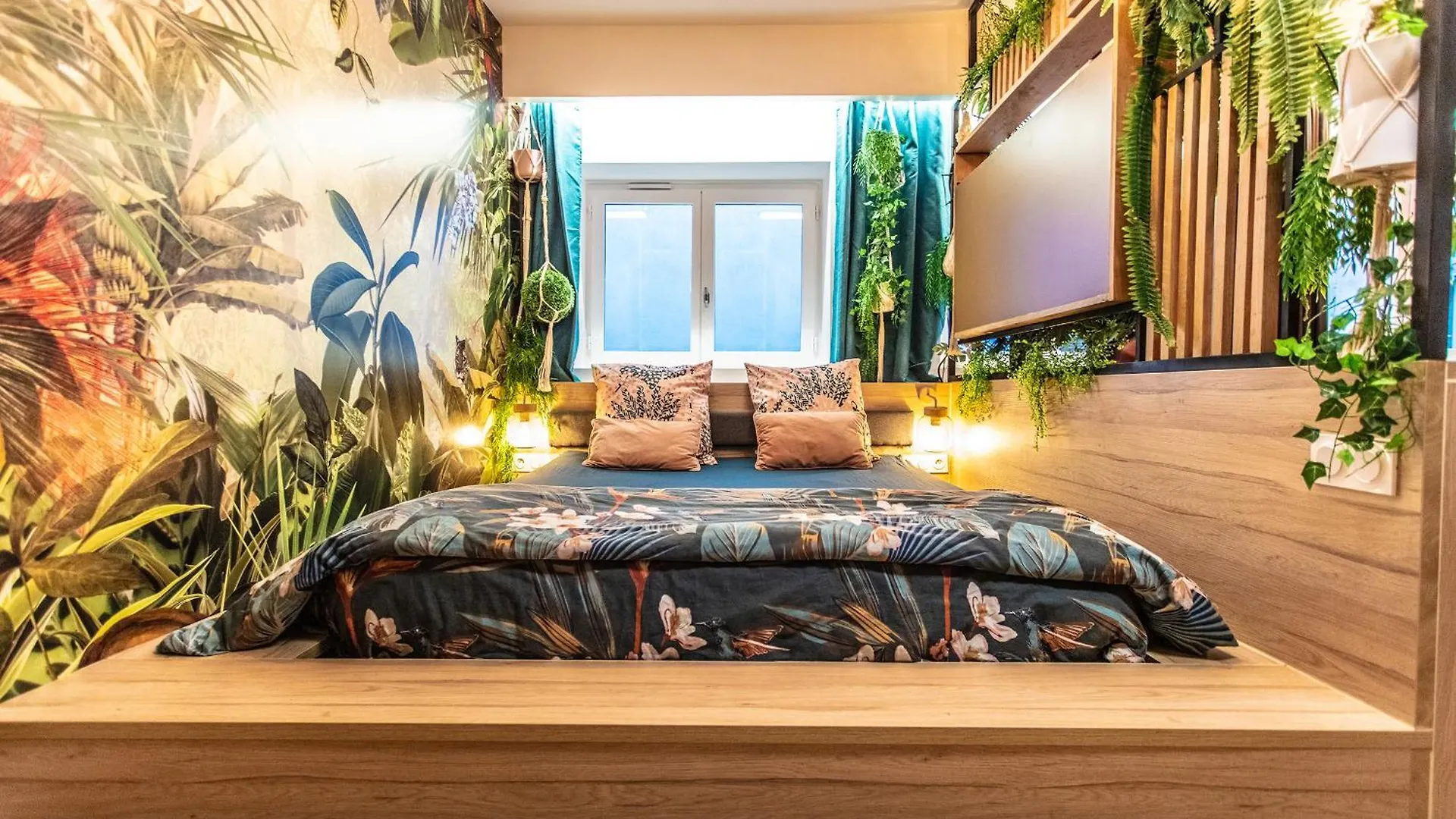 Tropical Jacuzzi Oasis - Terreaux Appartement Lyon